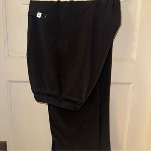 Scrubstar Black Scrub set. 2XL top 3XL bottom